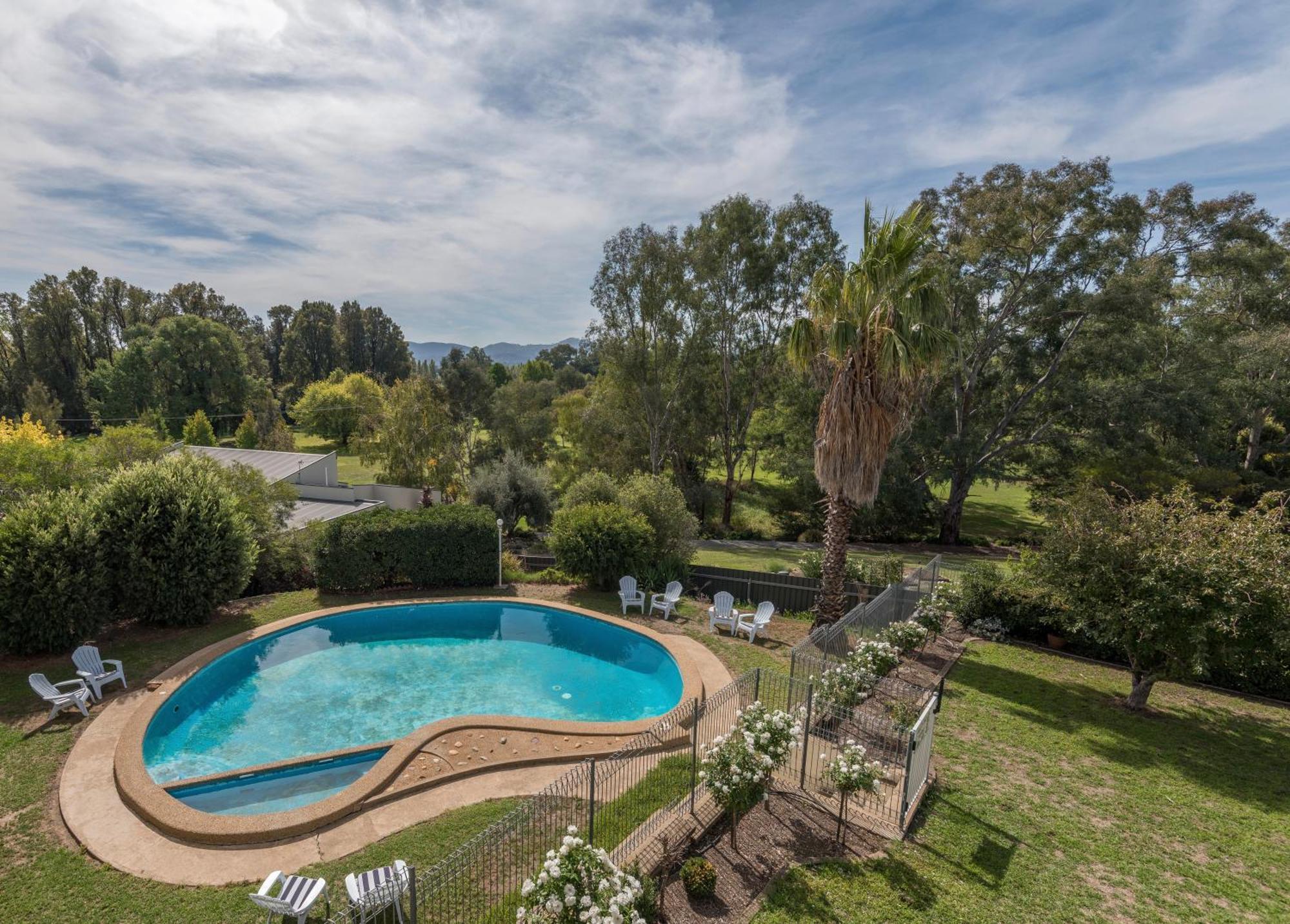Harriet House Tumut Motel Dış mekan fotoğraf